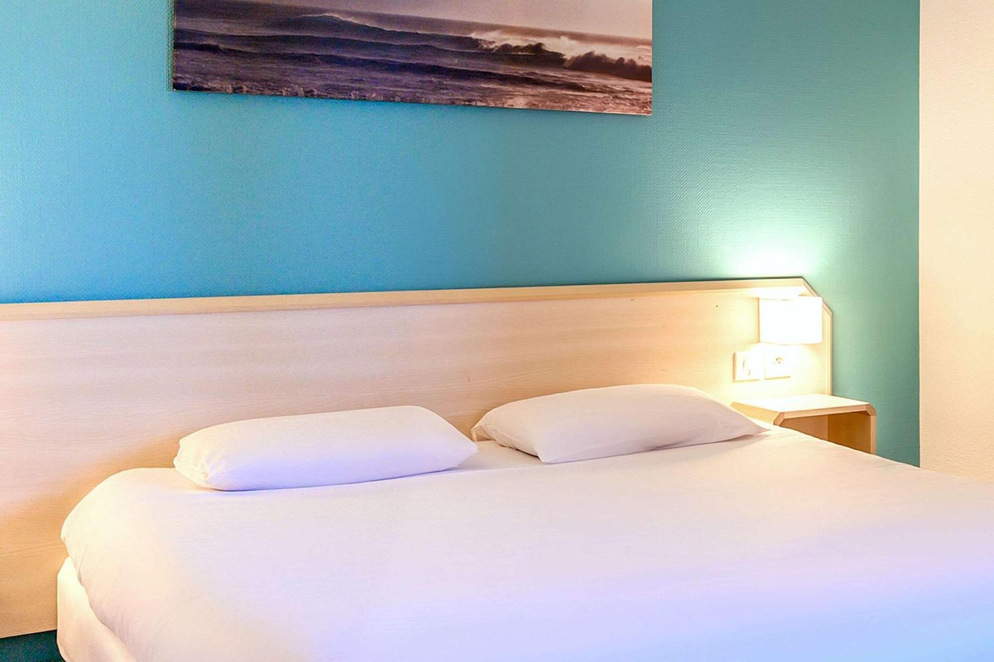 คอมฟอร์ต โฮเต็ล ออร์เลียง ซาร็อง Hotel ซารอง ภายนอก รูปภาพ